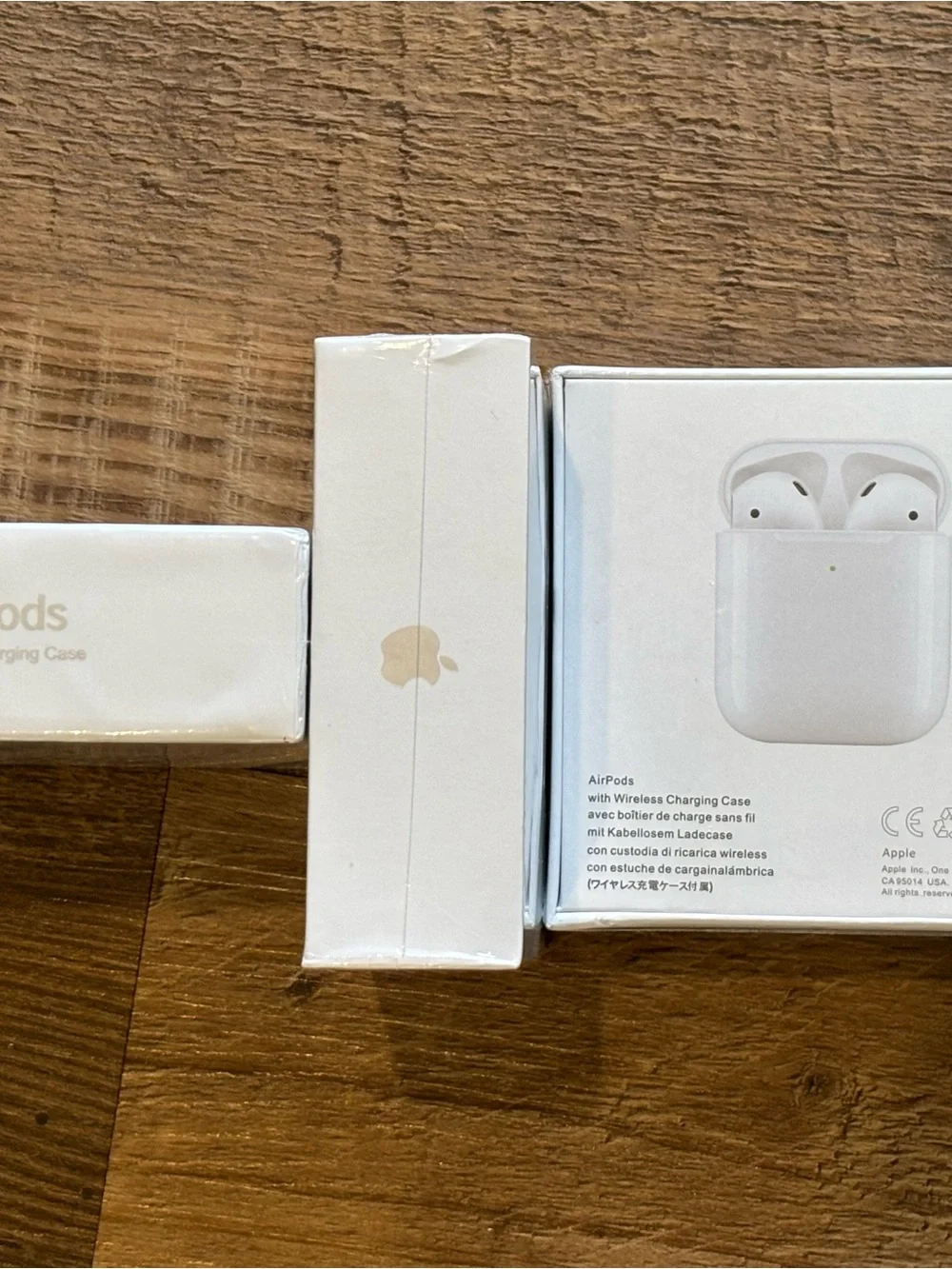 Apple White Earbud Headphones